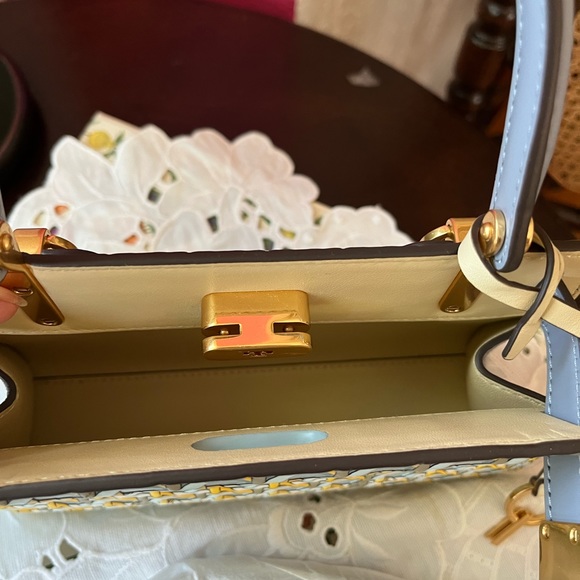 Tory Burch Lee Radziwill petite bag - Picture 5 of 7